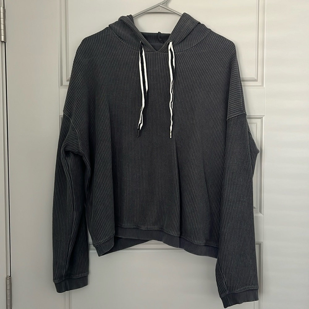 Aerie faded grey ribbed hoodie